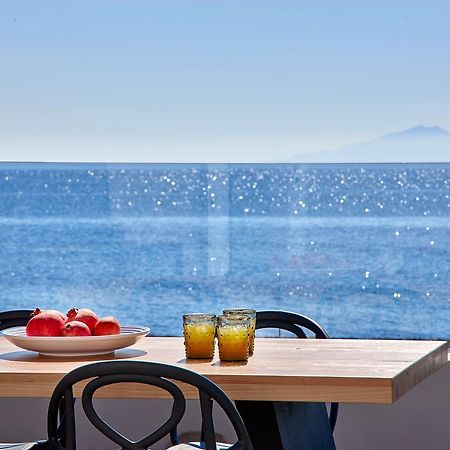 Incognito Beach Villa Santorini Kamári Extérieur photo